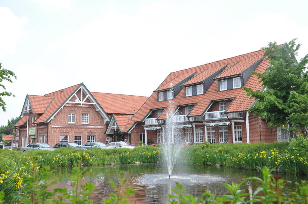 ホテル Schuetzenhof Ahlerstedt エクステリア 写真