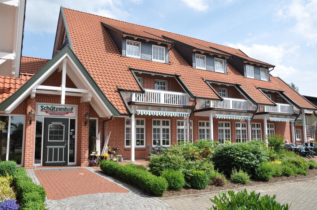 ホテル Schuetzenhof Ahlerstedt エクステリア 写真